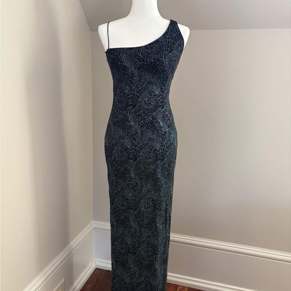 Vintage. Formal, One-Shoulder Evening Gown in Black and Teal